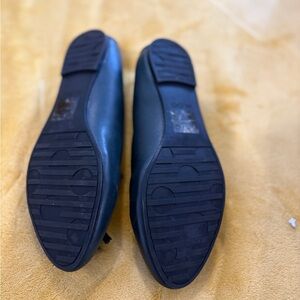 Women's Black Leather Shoes with tassels